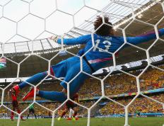 IM体育网页版登录入口-土耳其轻取乌拉圭，罗本制霸全场的简单介绍