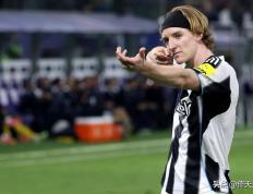 IM体育赛事直播入口-包含纽卡斯尔联大胜伯恩利，保级压力有所减轻的词条