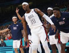 IM体育官方网-美国男篮实力碾压荷兰，挺进半决赛