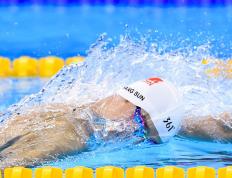 IM体育-冰与火的终章，拉什福德一剑封喉，冰岛强行终结比利时黄金时代