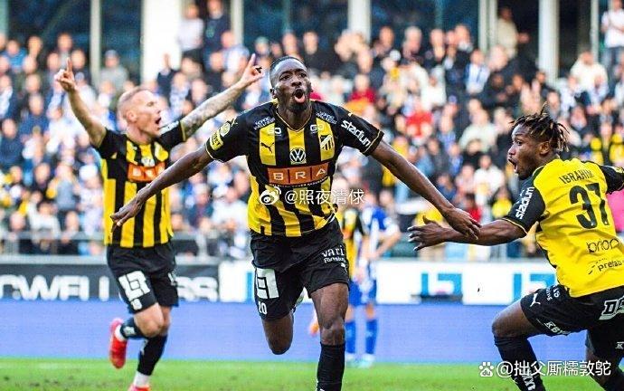 IM体育在线注册-明星球员频频现身场边激战,球风振奋人心的简单介绍