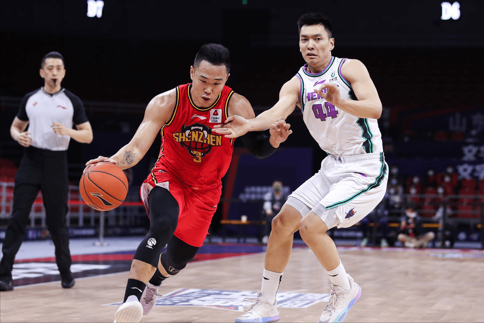 IM体育赛事直播入口-深圳队实力雄厚,横扫对手晋级