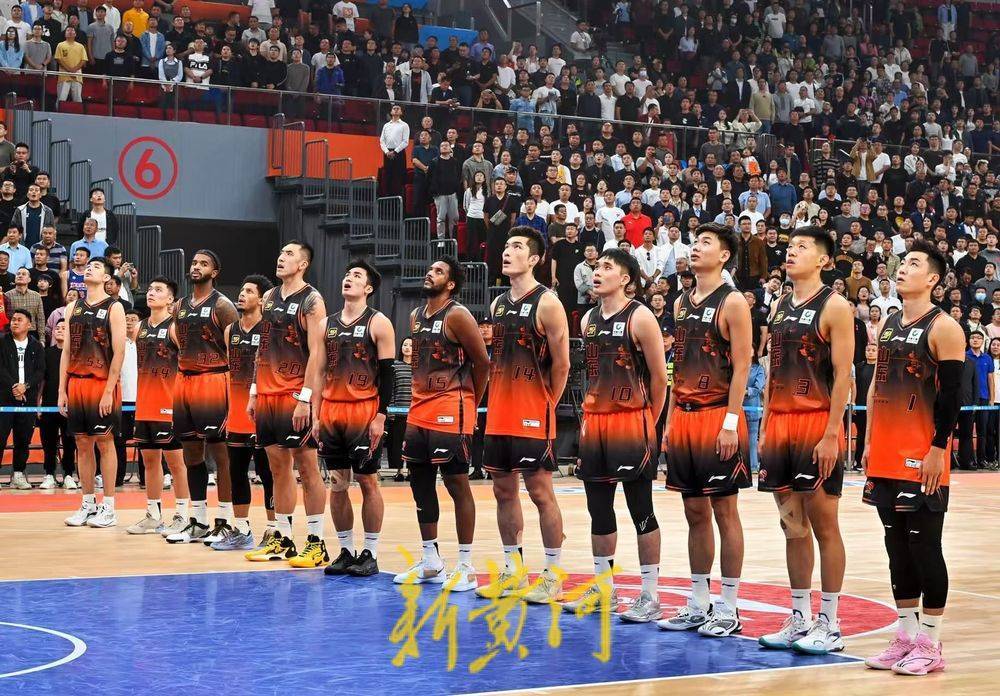 IM体育动画直播通道-广东队后防稳固,顽强拼搏取得一场胜利的简单介绍