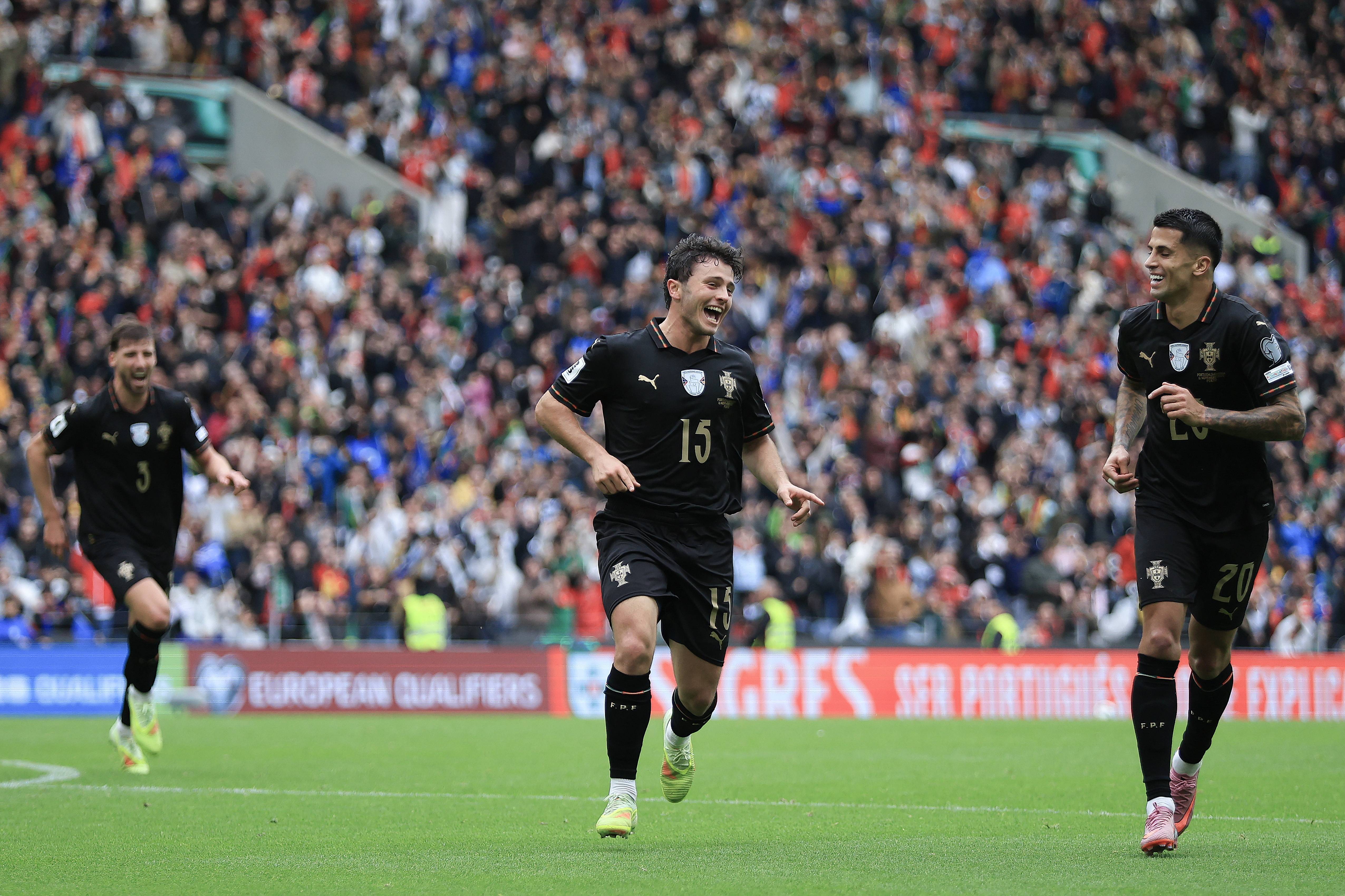 IM体育官方平台-葡萄牙队在欧锦赛预选赛中展现出色表现