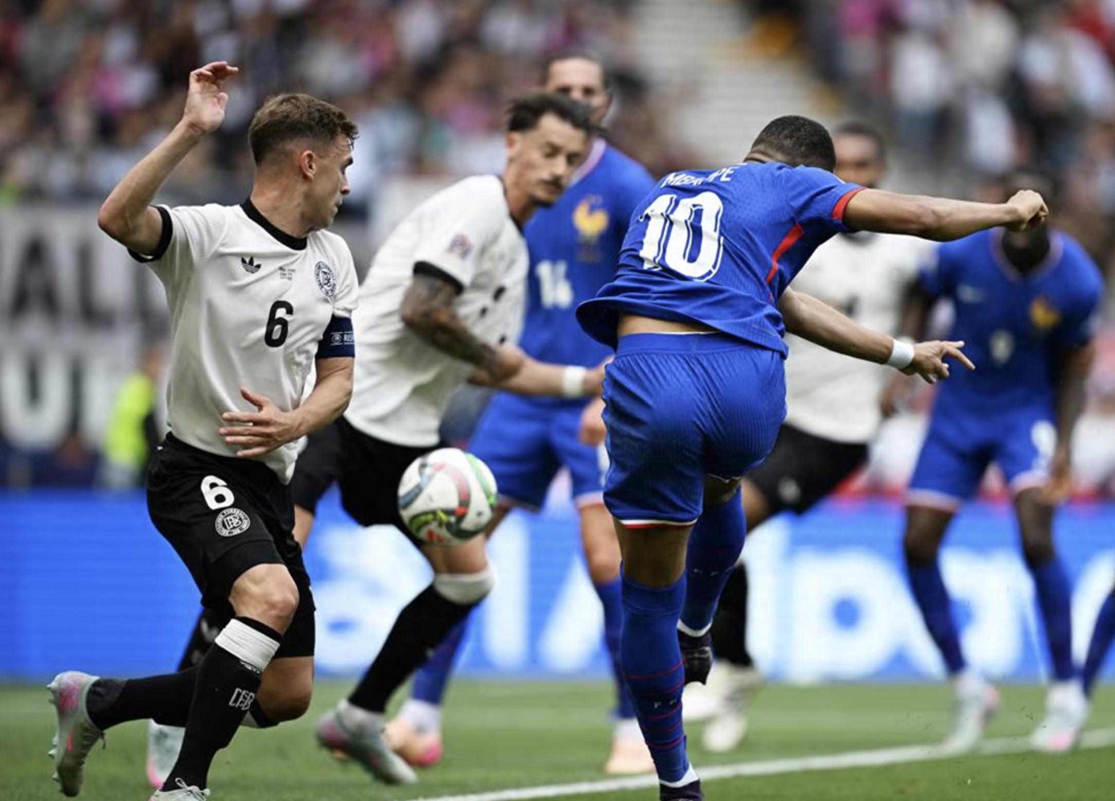 IM体育注册链接-包含刀光剑影!欧洲国家杯赛事菁英对决的词条