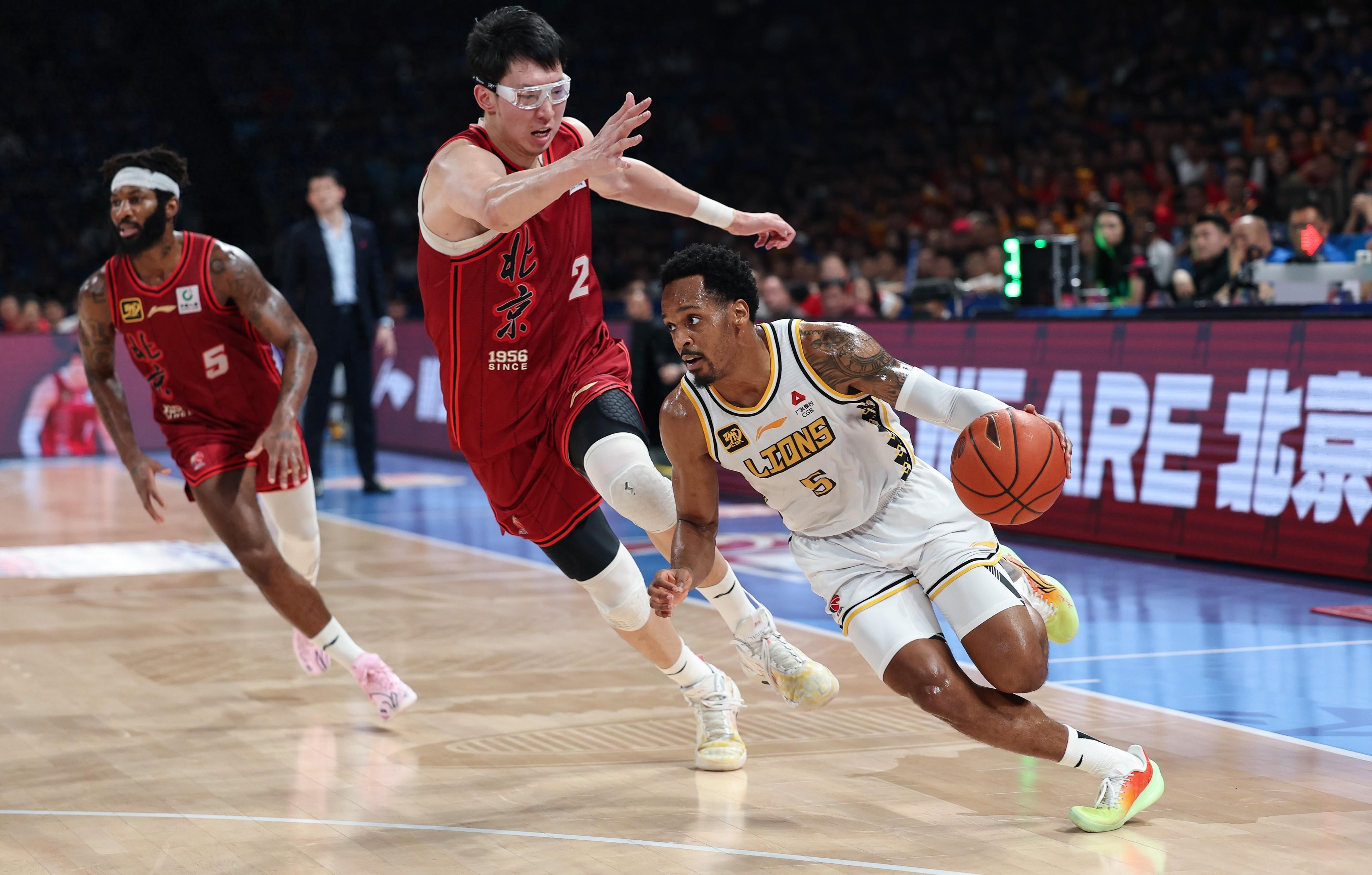 IM体育app-掘金逆转鹈鹕，胡金秋扛起全队的简单介绍