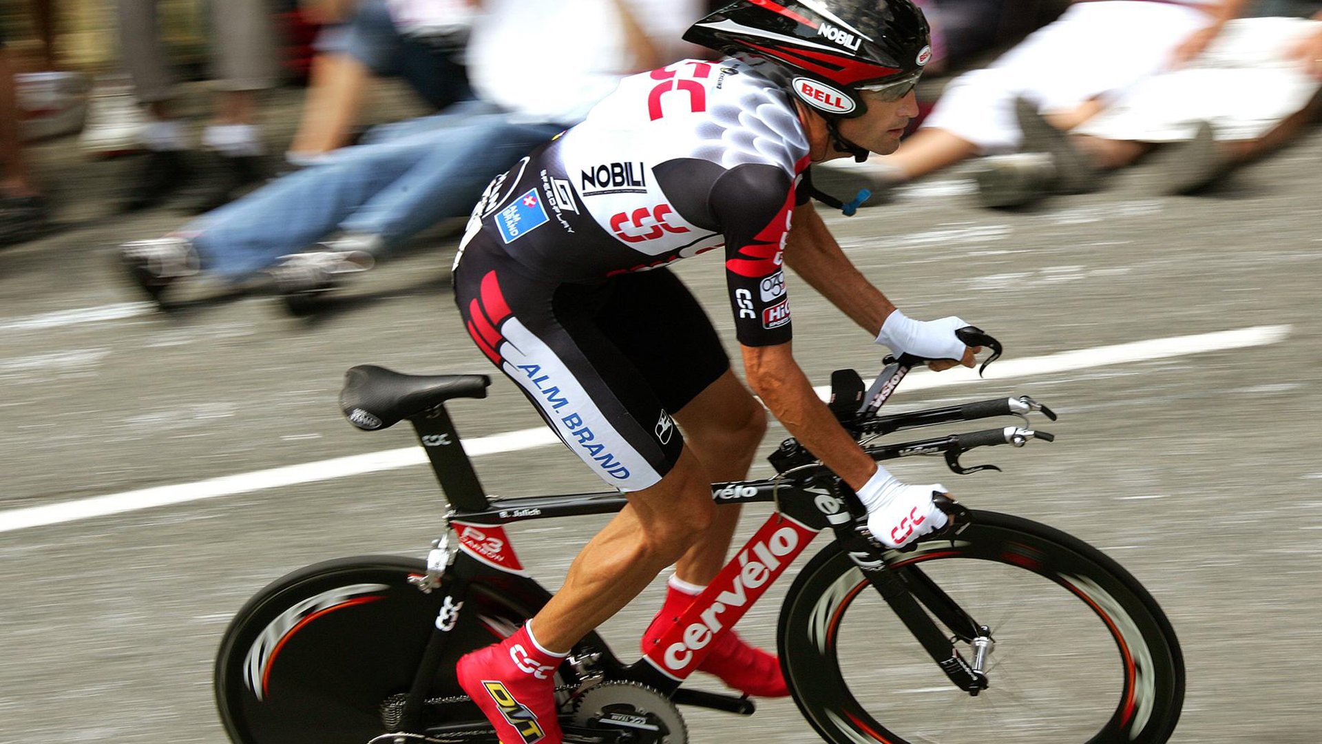 IM体育网页版登录入口-欧冠决赛之夜,利拉德攻防两端统治